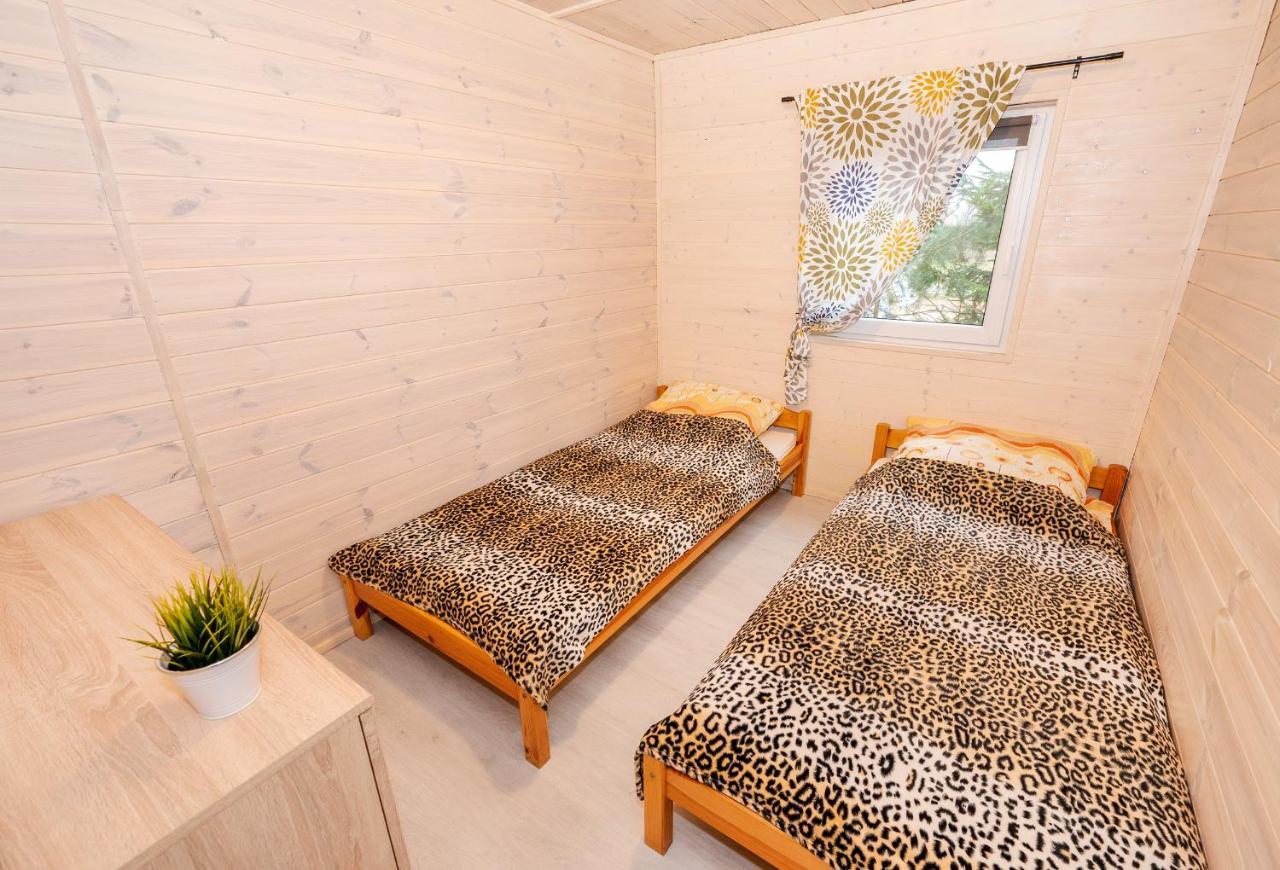 Przyjazna Osada - Domki I Apartamenty Ujście-Darłowskie Eksteriør billede
